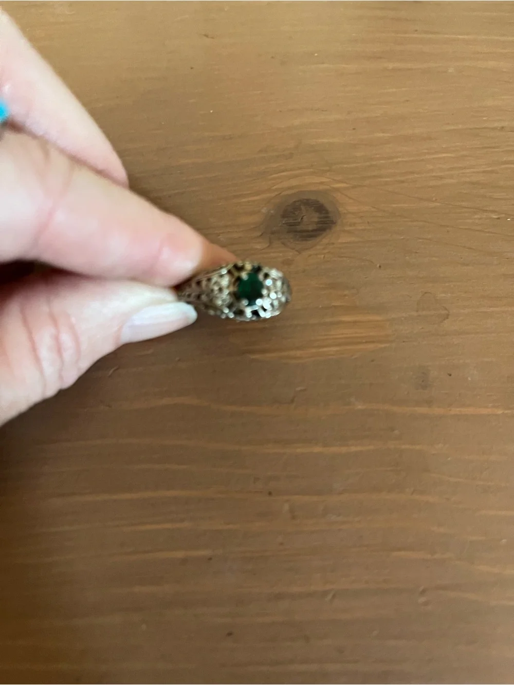 Heirloom 14k white gold genuine emerald diamond ring stamped inside 14 karat